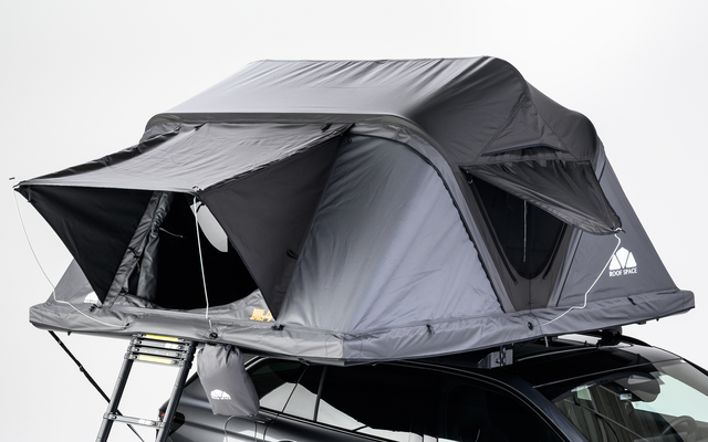 dachzelt-auto-663uhn.png Roof Space 4 Hartschalen Dachzelt 4–5 Personen – Bild 1