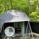 Isoliertes Kuppel Igluzelt mit Panoramablick in Swifterbant
