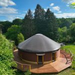 Moderne holz jurte : einzigartiges glamping erlebnis in Deutschland