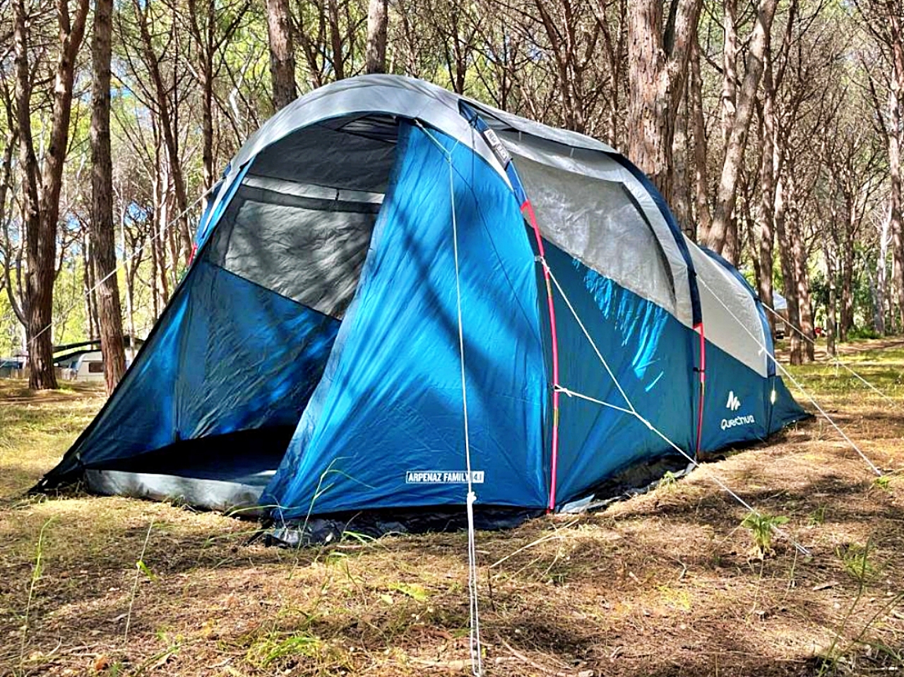 quechua-zelt-240nep-1.jpg Quechua Arpenaz Family 4.1 Fresh&Black Zelt von Decathlon im Test STAY WILD OUTDOOR – Bild 1