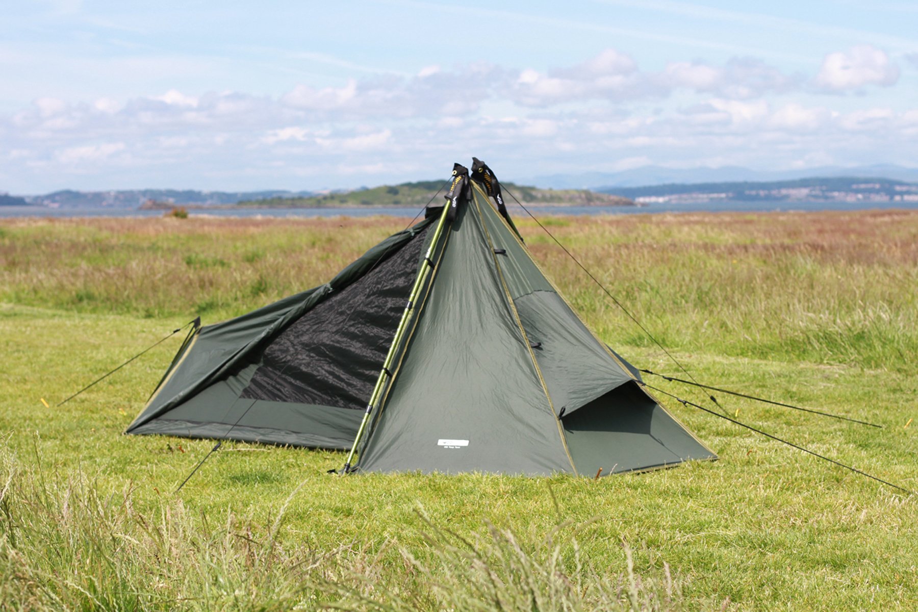 tarp-zelt-798lme-2.jpg DD hammocks superleichtes Tarp Zelt, Einpersonenzelt, Einmannzelt, Rahmenlos : Amazon.de: Sport & Freizeit – Bild 1