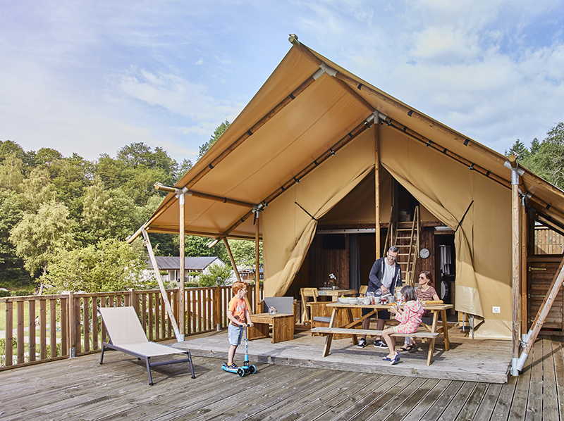 zelt-mieten-416bvj-1.jpg Glamping in einem Mietzelt | Buchen Sie jetzt einen angenehmen Urlaub – Bild 1